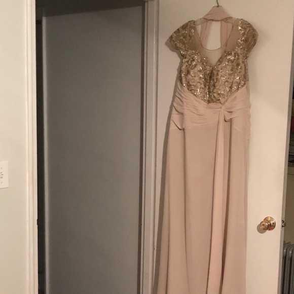 Montage by Mon Cheri Mother of the Bride Dress - Picture 2 of 5